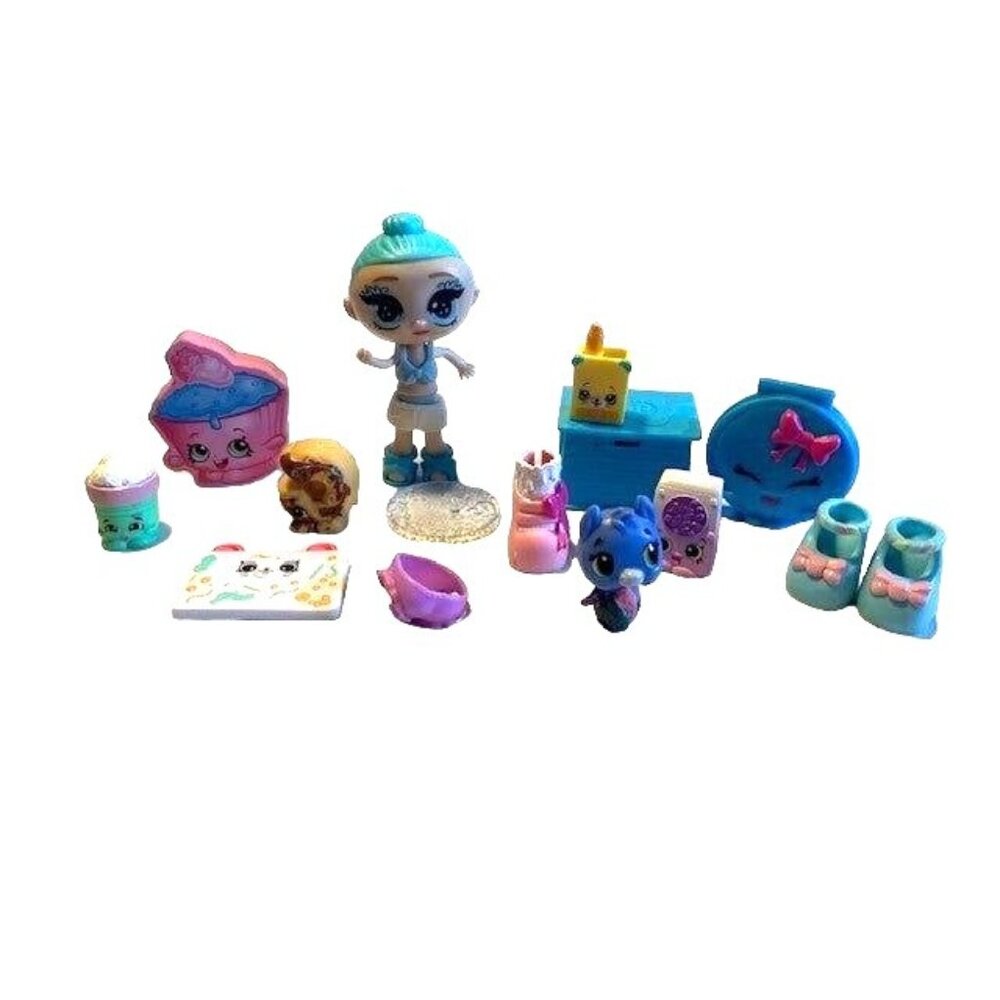 Shopkins Moose Mini Doll Set Accessories & Cute Collectibles Lot